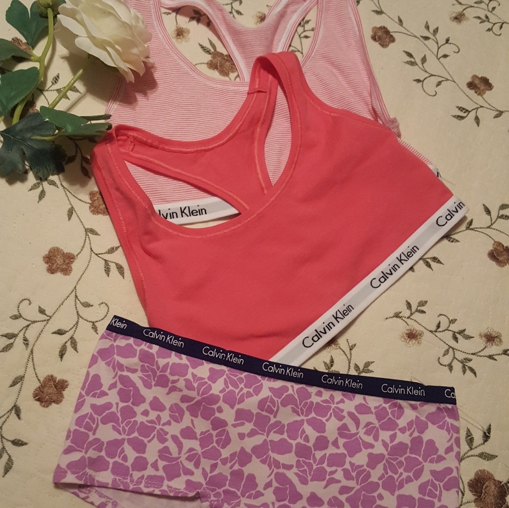 Calvin Klein ***SOLD****